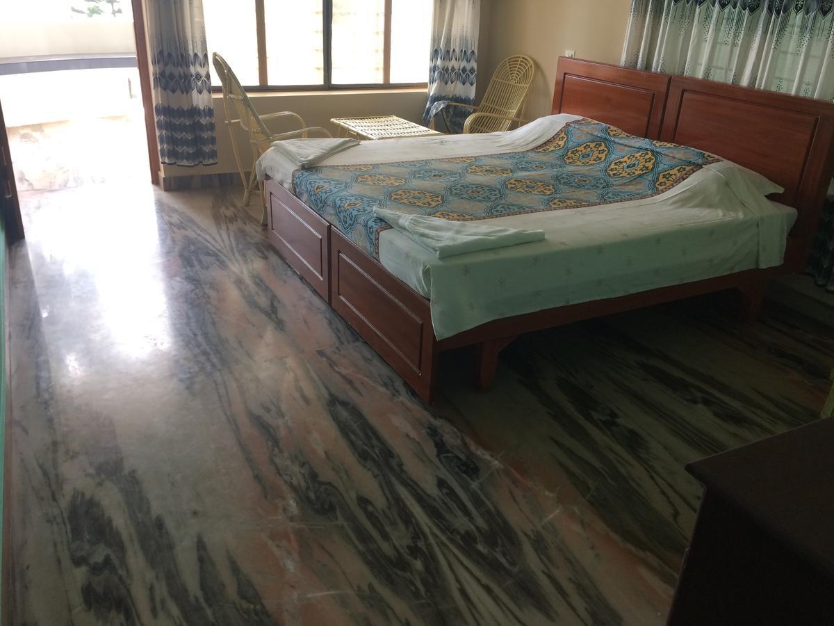 Seawin Beach Resort Varkala Bagian luar foto