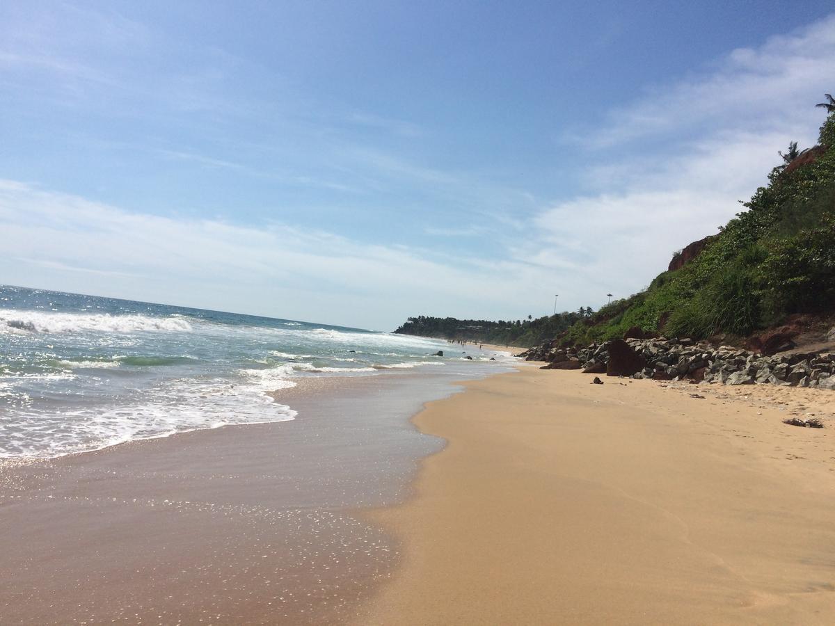 Seawin Beach Resort Varkala Bagian luar foto