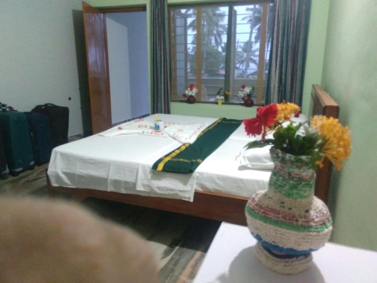 Seawin Beach Resort Varkala Bagian luar foto